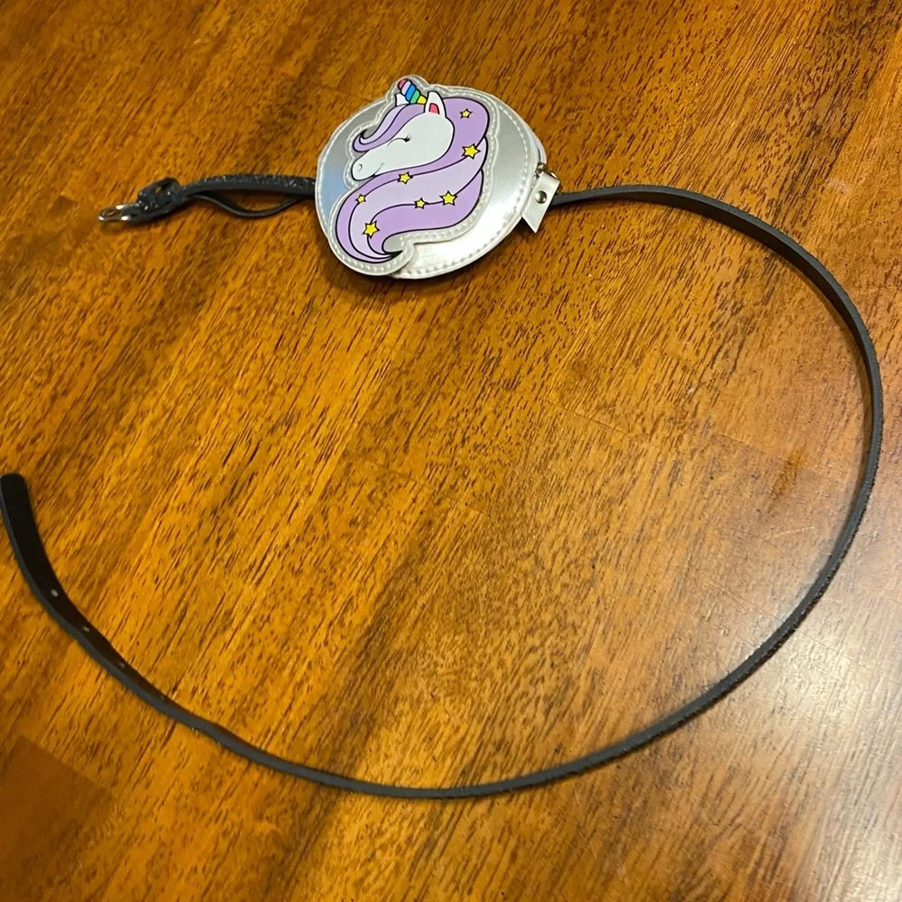 Unicorn 🦄 sparkly belt. With pouch.